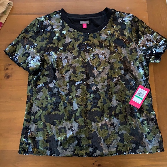Vince Camuto Tops - NWT Vince Camuto Sequin top